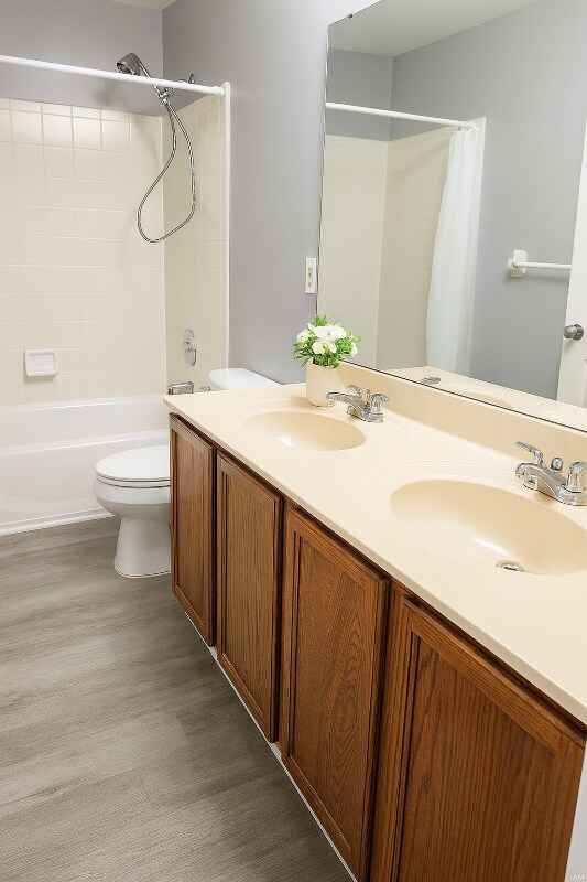 Building Photo - 419 Wild Oak Dr