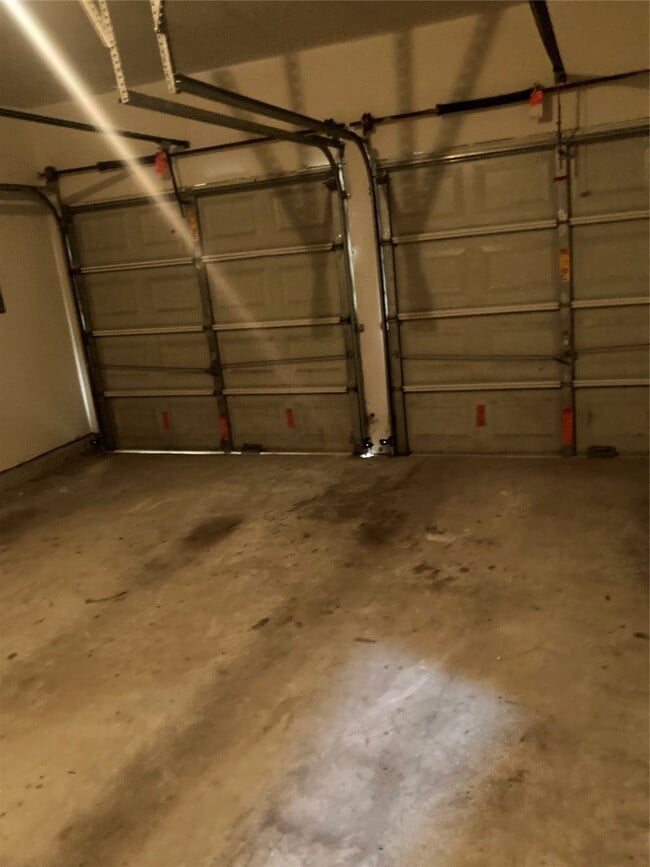 Building Photo - 8522 Chickamauga Ln