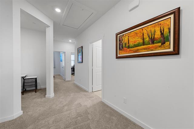 Building Photo - 751 Mountain Laurel Dr