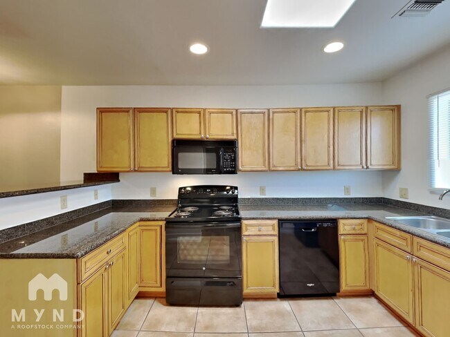 Building Photo - 6255 N Camino Pimeria Alta