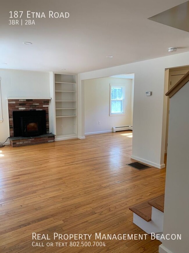 Building Photo - 187 Etna Rd