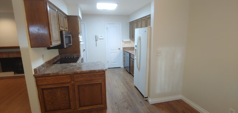 Building Photo - 6540 Delmonico Dr