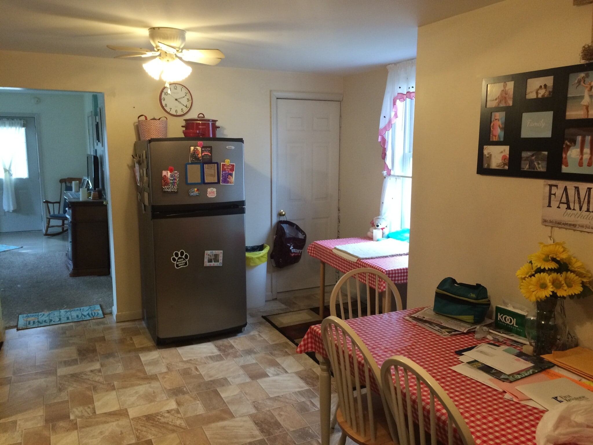 Kitchen/dining room - 326 N Vine St