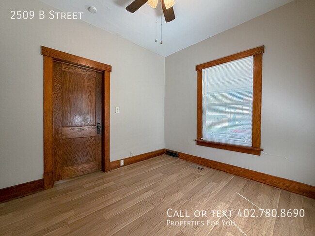 Building Photo - 2509 B St