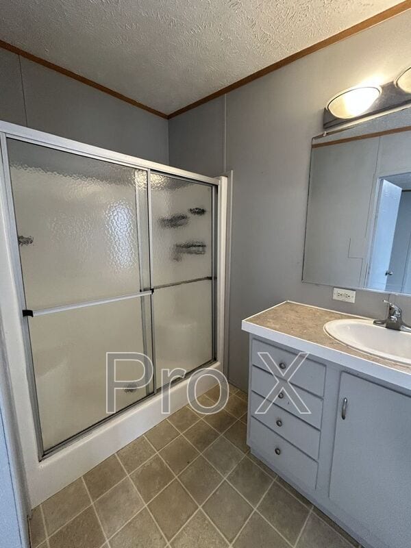 Building Photo - 1116 W 1st St