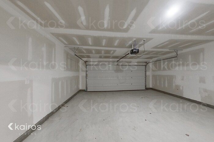 Building Photo - 247 Hawthorn Trail