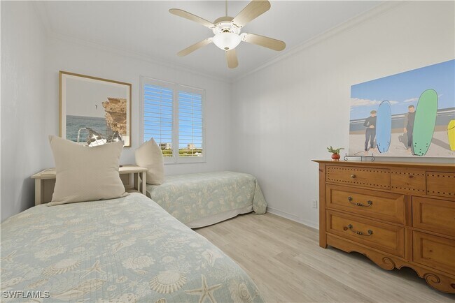 Building Photo - 7040 Pelican Bay Blvd