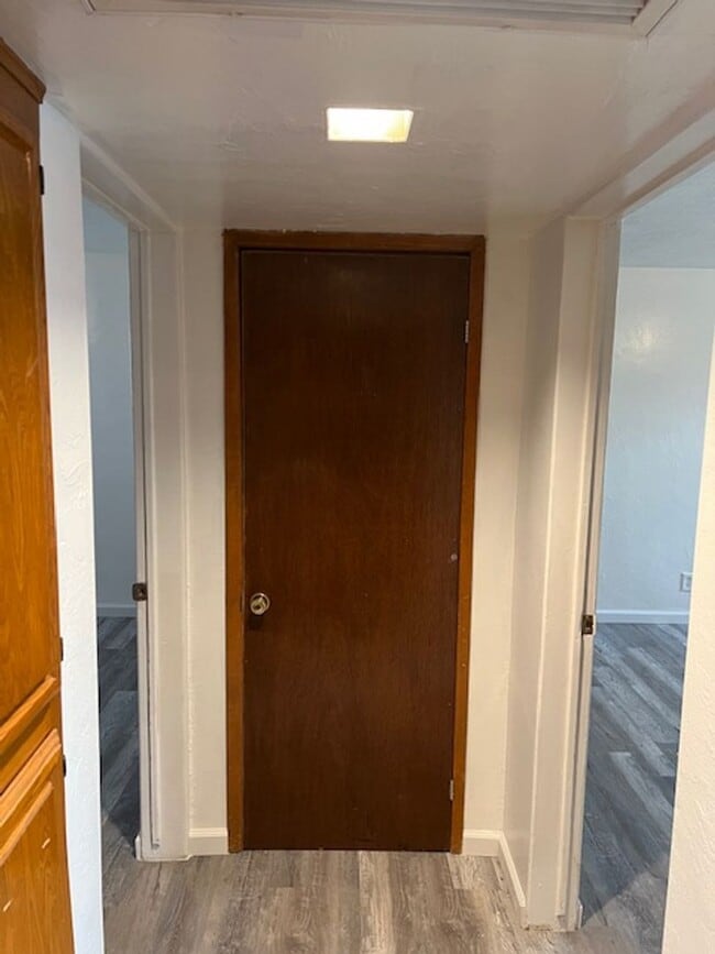 Building Photo - 2512 Edwards Ave