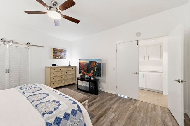 Building Photo - 41517 Armanac Ct