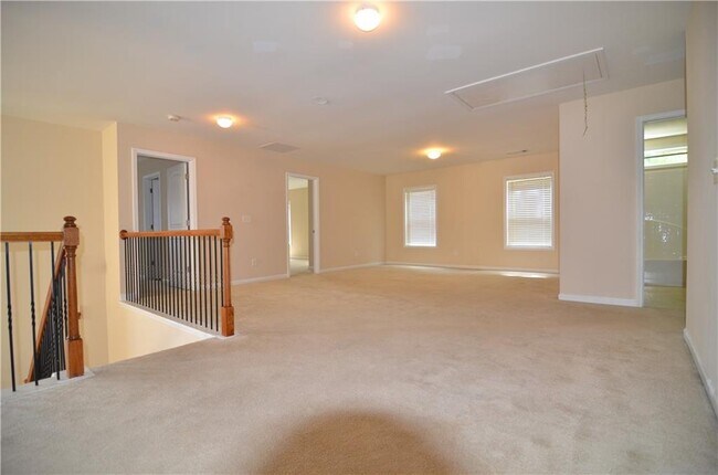 Building Photo - 455 Wakefield Trce