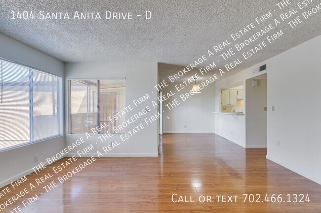 Building Photo - 1404 Santa Anita Dr