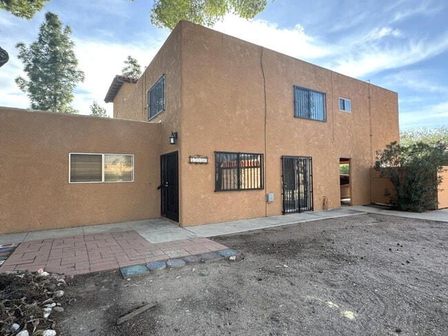 Building Photo - 6536 Calle La Paz