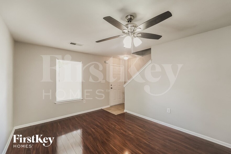 Building Photo - 2553 Mulberry Pond Dr