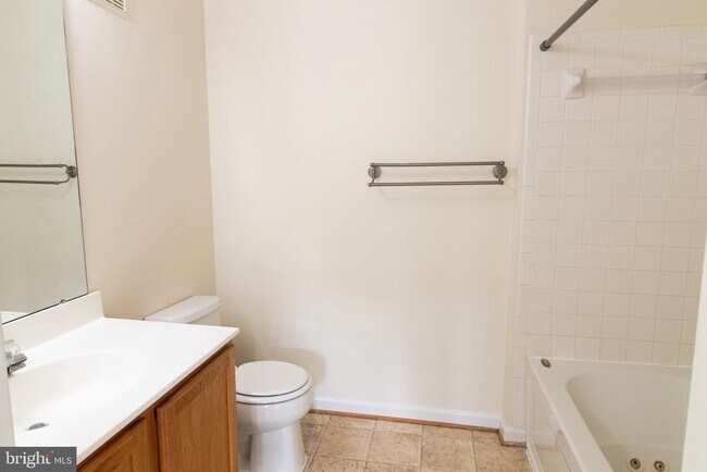 Building Photo - 7505 Calderon Ct