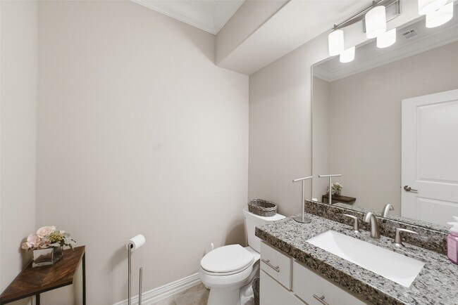 Building Photo - 13428 Preston Cliff Ct