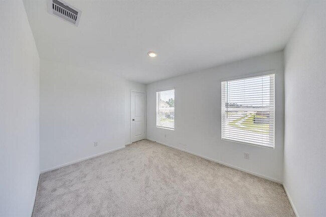 Building Photo - 18208 Pontecorvo Ln