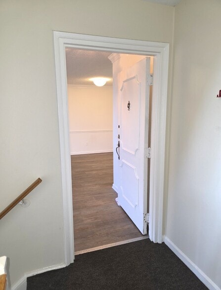 Front Door - 3115 Patrick Henry Dr