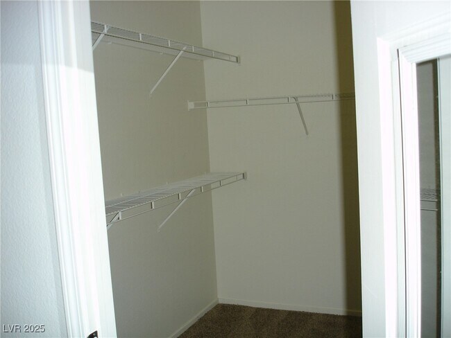 Building Photo - 7139 S Durango Dr