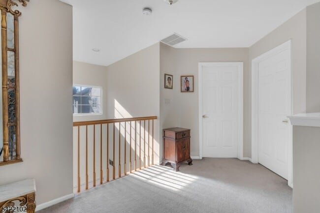 Building Photo - 49 Gordon Cir