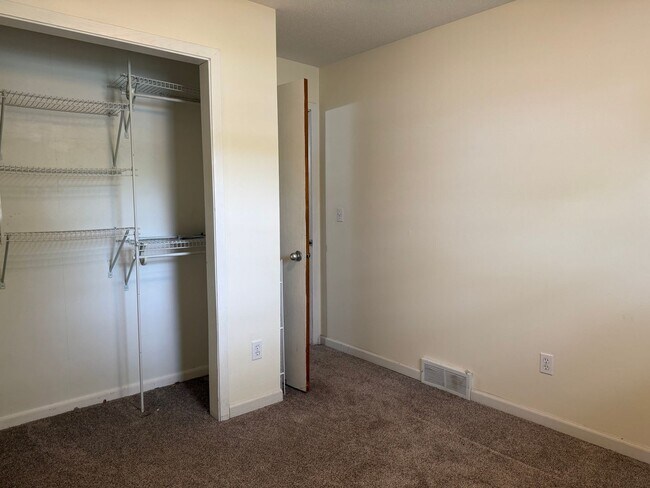 Building Photo - Available July 15th - West Fargo