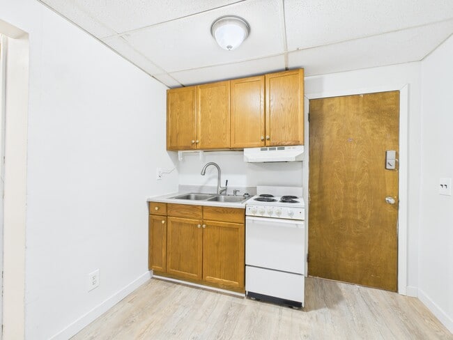 Building Photo - 2763 Mack Blvd