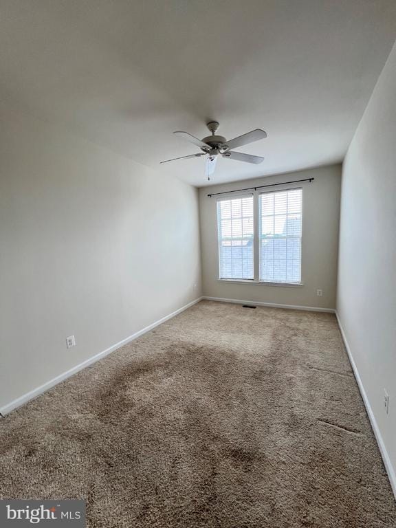Building Photo - 208 Freesia Ln