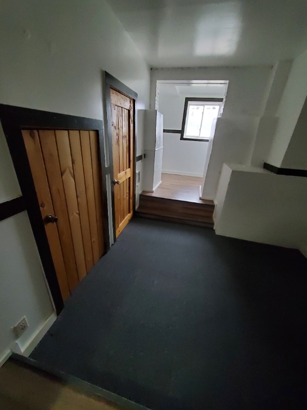 Building Photo - 70 Market St