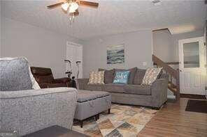 Building Photo - 8712 Lake Dr SW