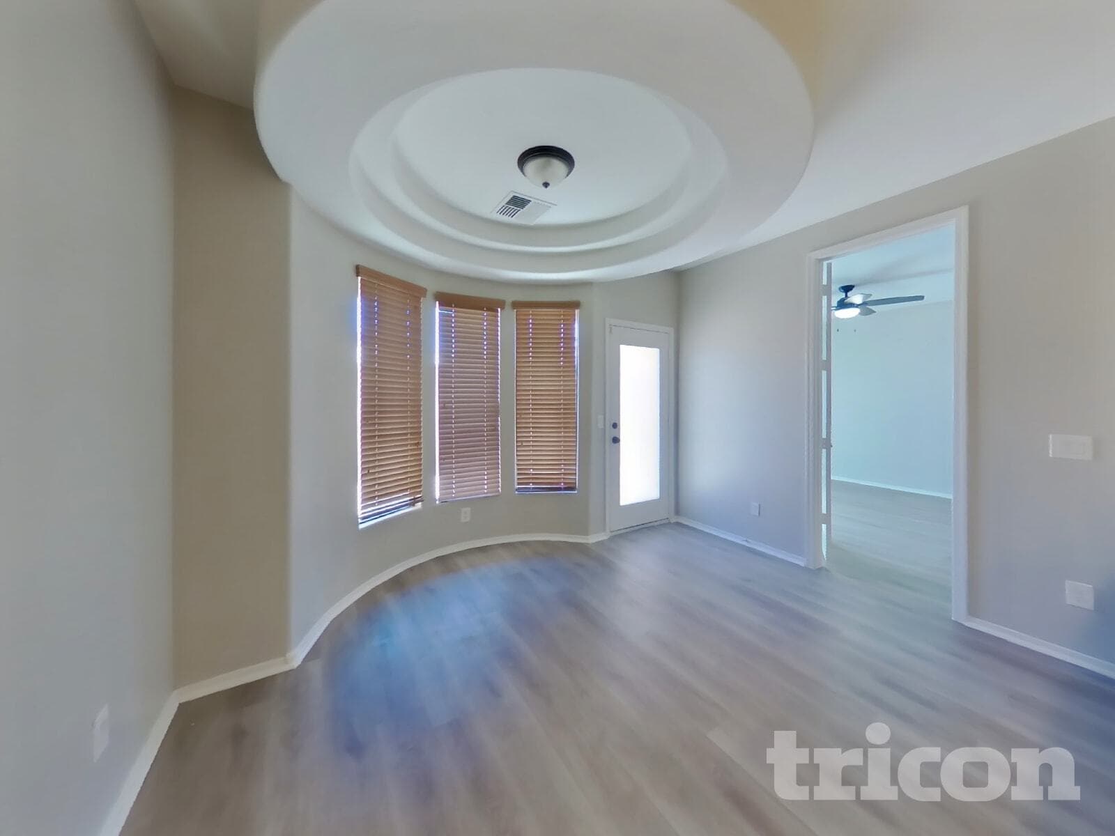 Building Photo - 7731 S 45th Ln