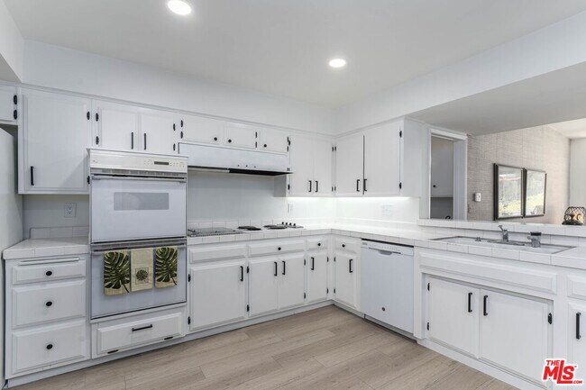 Building Photo - 4139 Magna Carta Rd