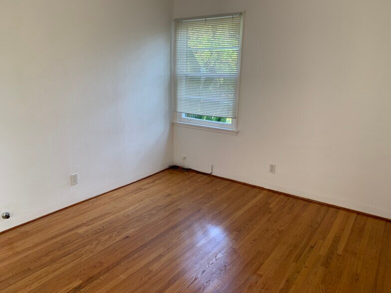 Building Photo - 4435 12th St