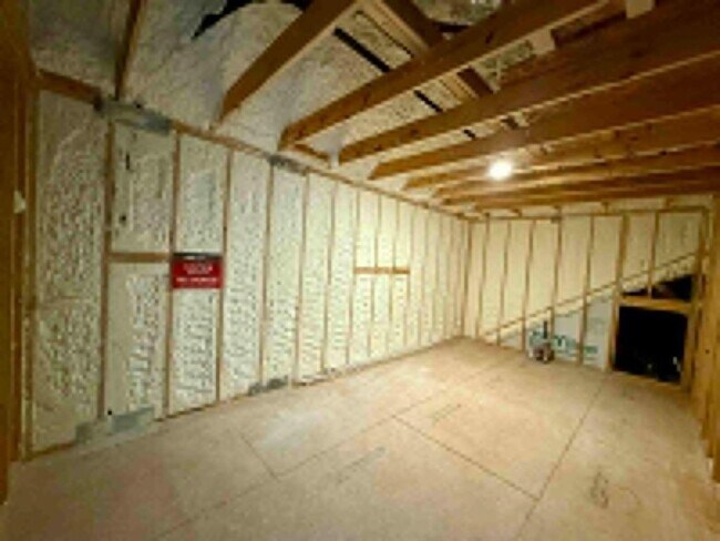Building Photo - 22142 Paula Bluff Ln