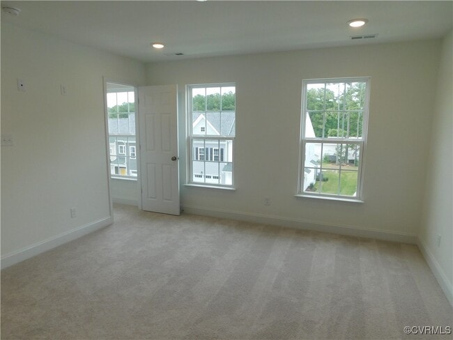 Building Photo - 7004 Leire Ln