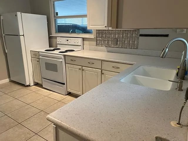 Building Photo - 1039 Miner Rd