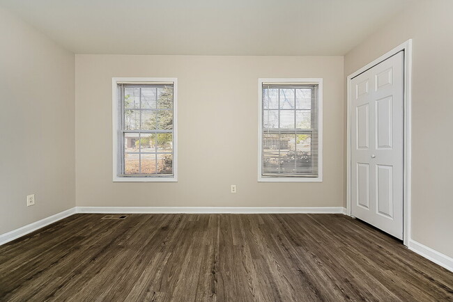 Building Photo - 7022 S Nottingham Rd