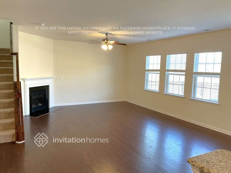 Building Photo - 141 Lassen Ln