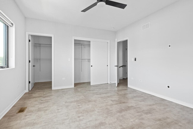 Building Photo - 6605 North Ave