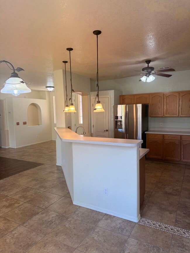 Building Photo - Great Location on Cul de Sac Lot