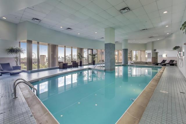 Building Photo - 420 E Waterside Dr