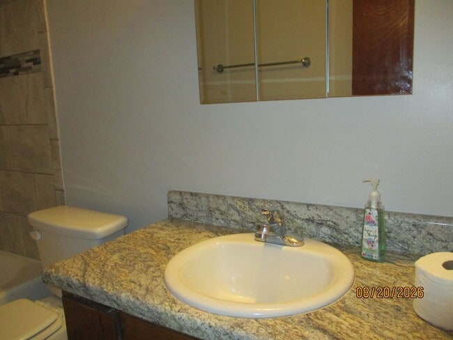 Building Photo - 459 Rachel Dr