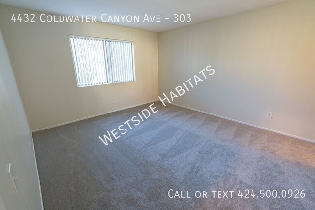 Building Photo - 4432 Coldwater Canyon Ave