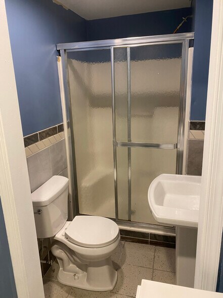 Building Photo - 4953 Haygood Rd