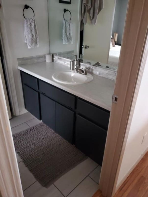 Building Photo - 3845 SE Mall St