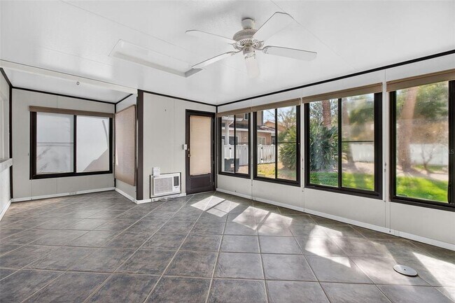 Building Photo - 6660 Cape Hatteras Way NE