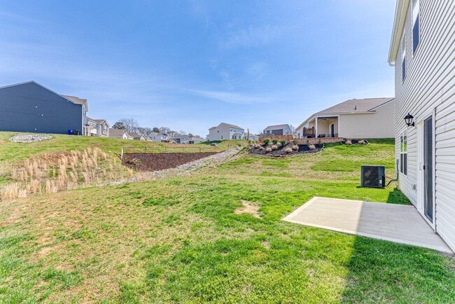 Building Photo - 322 Heritage Crossing Dr