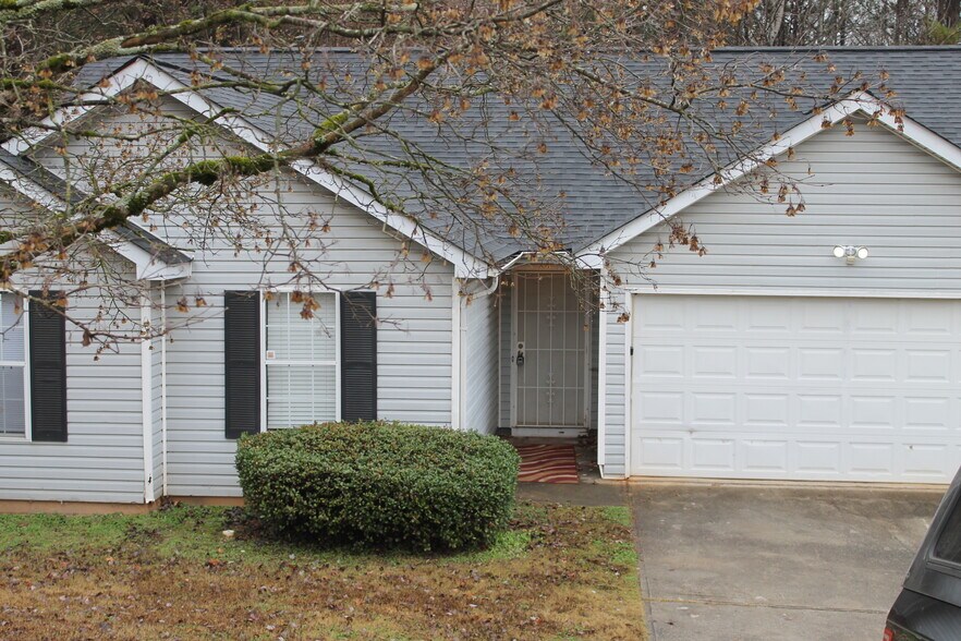 Building Photo - 3601 Waldrop Rd