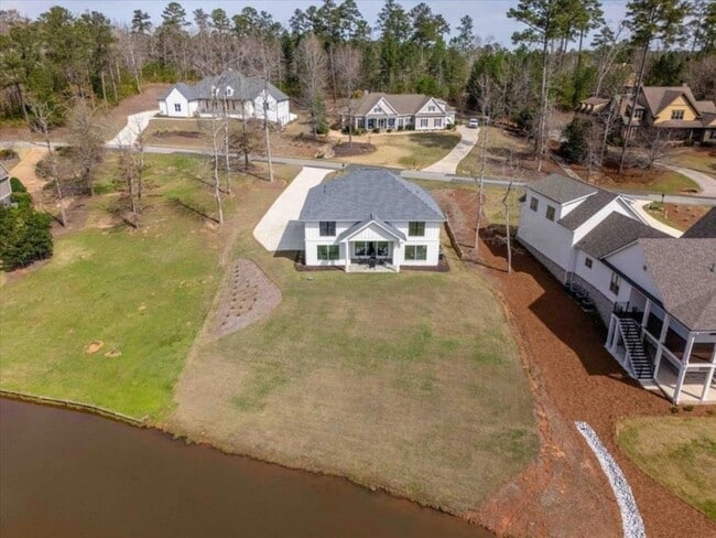 Building Photo - 1270 Glen Eagle Dr
