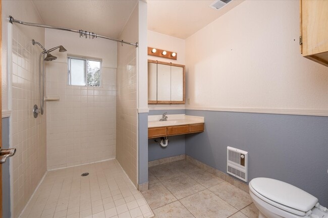 Building Photo - 51674 Rd 426