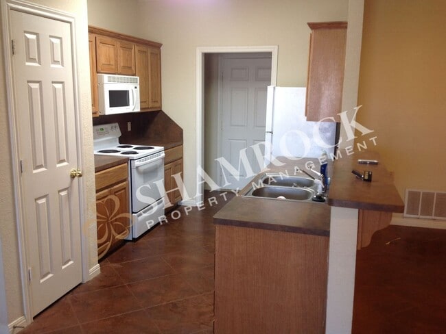 Building Photo - 3085 Palomino Trail