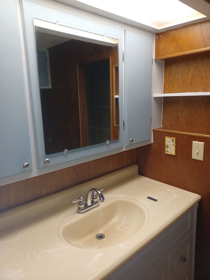 Building Photo - COMING EARLY JUNE: ISLAND LIVING IN BOKEELIA: 1 BD / 1.5 BR Front Screened Lanai